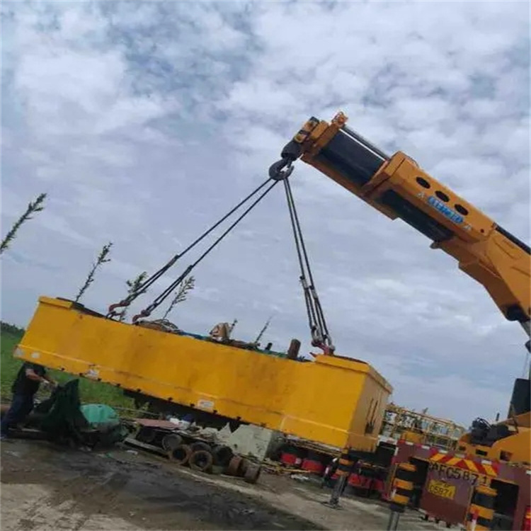 东区随车吊吊集装箱怎么吊